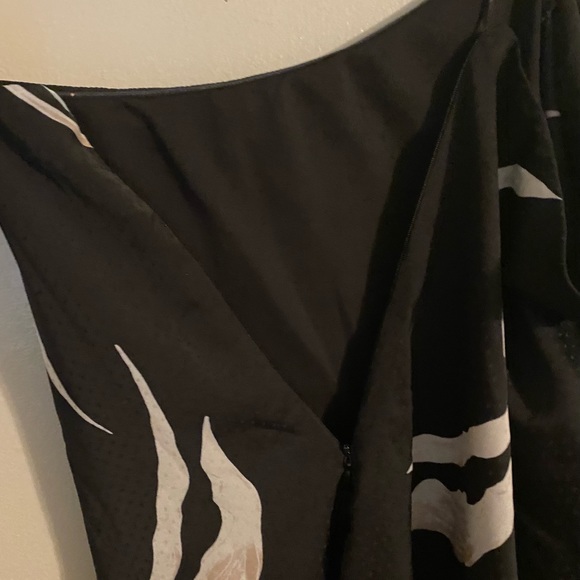 Dress - Picture 5 of 8